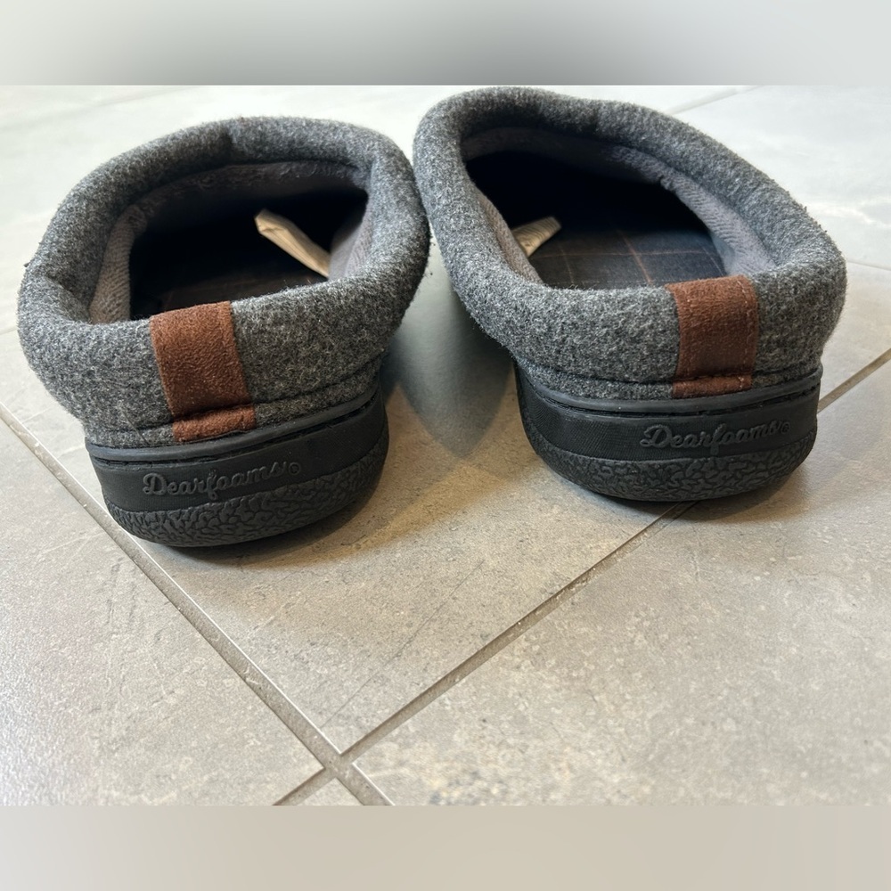 EUC Dearfoams Mens Slippers - Picture 7 of 7